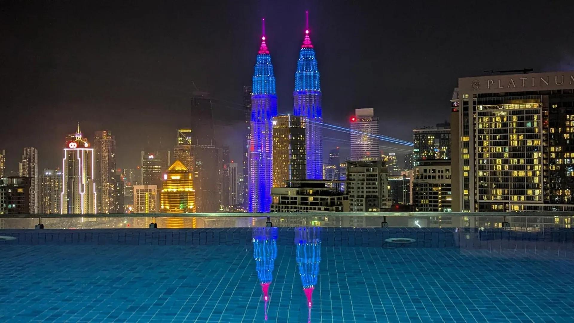 The Colony Infinitum By White House Klcc location